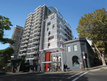 ADGE Boutique Apartment Hotel - Kawana Tourism 26