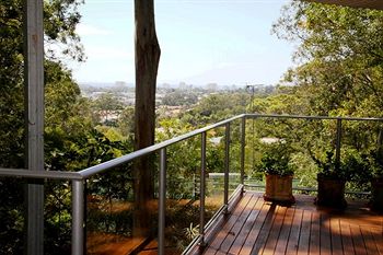 Arabella Guesthouse - Kawana Tourism 8