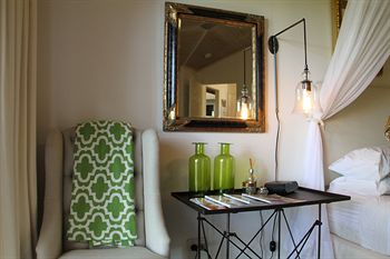 Arabella Guesthouse - Kawana Tourism 13
