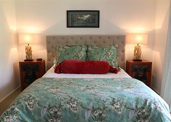 Arabella Guesthouse - Kawana Tourism 29