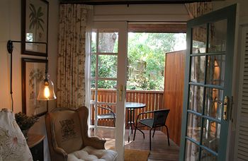Arabella Guesthouse - Kawana Tourism 37