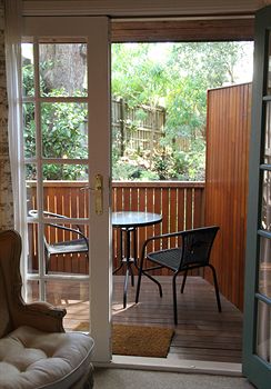 Arabella Guesthouse - Kawana Tourism 38