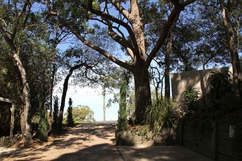 Arabella Guesthouse - Kawana Tourism 46