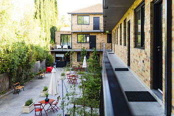 Aberlour Court - Kawana Tourism 2