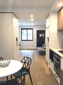 Aberlour Court - Kawana Tourism 17