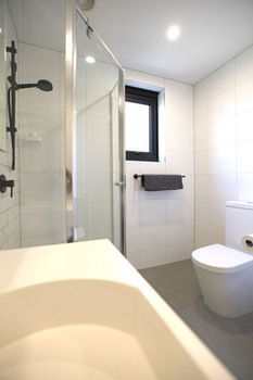 Aberlour Court - Kawana Tourism 35