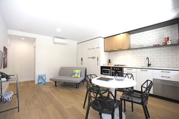 Aberlour Court - Kawana Tourism 37