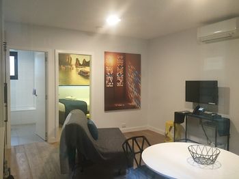 Aberlour Court - Kawana Tourism 40