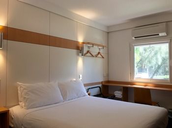 Ibis Budget Gosford - Kawana Tourism 18