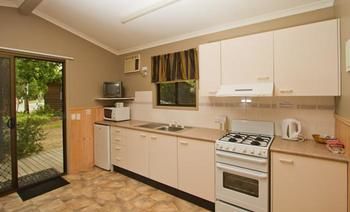 Riverwood Downs Mountain Valley Resort - Kawana Tourism 2