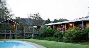 Riverwood Downs Mountain Valley Resort - Kawana Tourism 11