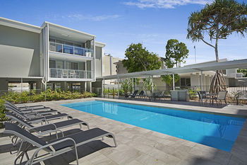 Jacaranda Noosa - Kawana Tourism 2