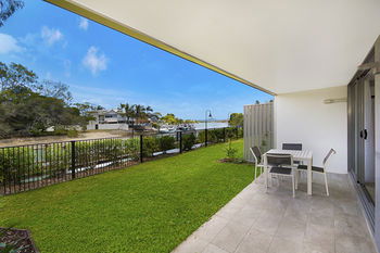 Jacaranda Noosa - Kawana Tourism 28