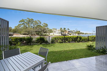 Jacaranda Noosa - Kawana Tourism 29