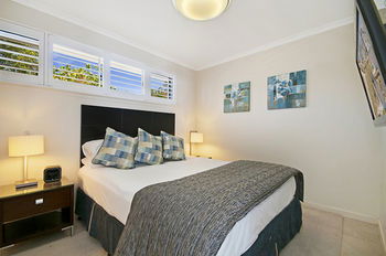 Jacaranda Noosa - Kawana Tourism 37