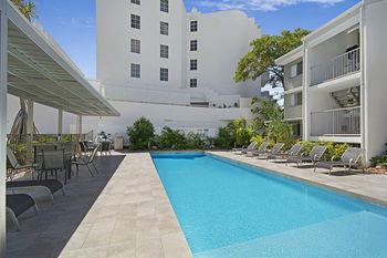 Jacaranda Noosa - Kawana Tourism 56