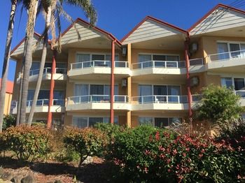 Ulladulla Harbour Motel - Kawana Tourism 26