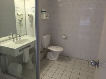 Ulladulla Harbour Motel - Kawana Tourism 32