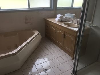 Ulladulla Harbour Motel - Kawana Tourism 44