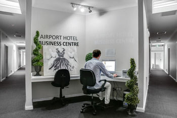 Airport Hotel Sydney - Kawana Tourism 8