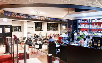 Airport Hotel Sydney - Kawana Tourism 17