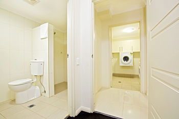 Astina Serviced Apartments - Central - Kawana Tourism 0