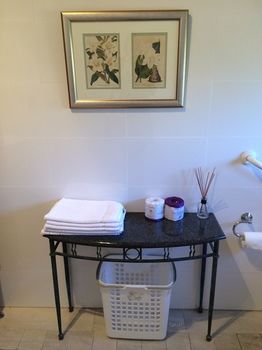 Darcys Hotel At Homebush - Kawana Tourism 0