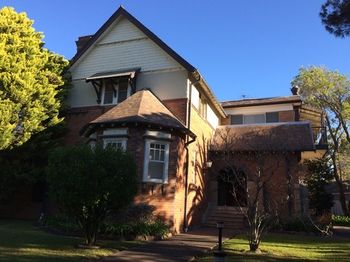 Darcys Hotel At Homebush - Kawana Tourism 15