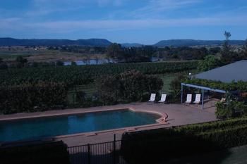 Tranquil Vale Vineyard & Cottages - Kawana Tourism 2