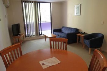 Waldorf Waitara Residential Apartments - Kawana Tourism 15