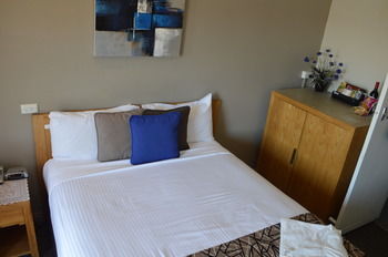 Best Western Endeavour Motel - Kawana Tourism 9
