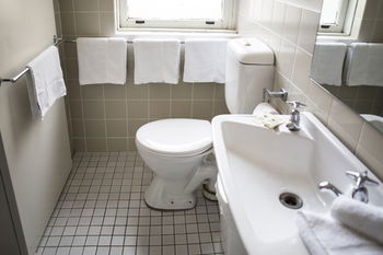Hornsby Inn - Kawana Tourism 0