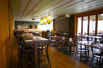 Hornsby Inn - Kawana Tourism 13