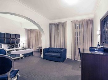 Mercure Maitland Monte Pio - Kawana Tourism 9