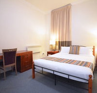 The Hallows Accommodation - Kawana Tourism