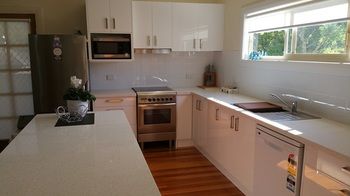 Coppers Hill Private Accommodation - Kawana Tourism 15