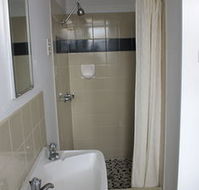 Hotel Beach House Nambour - Kawana Tourism