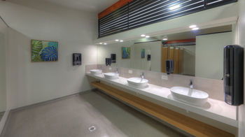 Rivershore Resort - Kawana Tourism 4