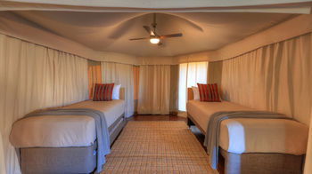 Rivershore Resort - Kawana Tourism 30
