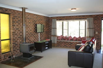 Shady Trees Barrington Holiday House - Kawana Tourism 2
