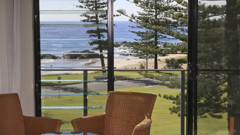 BEST WESTERN PLUS HW Boutique Hotel - Kawana Tourism 0