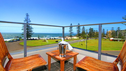BEST WESTERN PLUS HW Boutique Hotel - Kawana Tourism 10