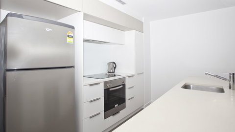 BEST WESTERN Islington Apartments - Kawana Tourism 0