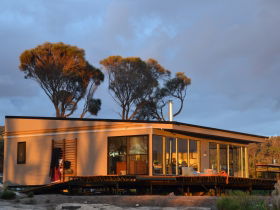  Kawana Tourism