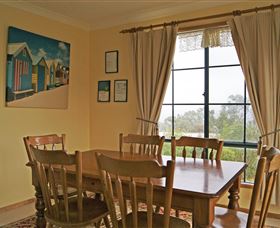 Bruny Island Accommodation Services - Omaroo Cottage - Kawana Tourism 4