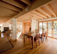 Mountain Seas Arts and Wilderness Retreat - Kawana Tourism