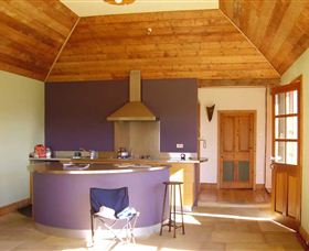 Lakeview Cottage - Kawana Tourism 2