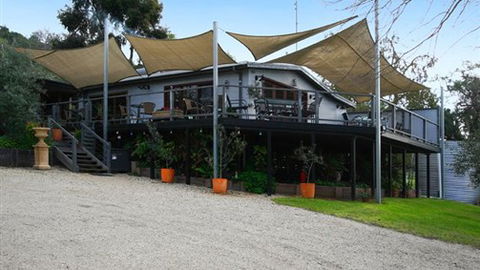Trawool Cottages & Farmstay - Kawana Tourism 2