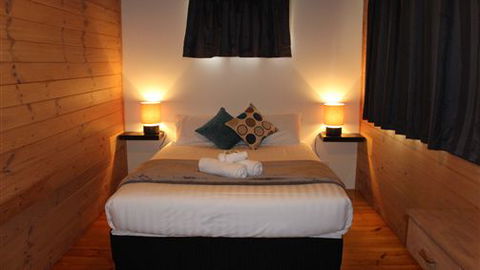 Lakes And Craters Holiday Park - Kawana Tourism 1