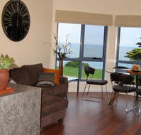 Seascape Accommodation - Kawana Tourism
